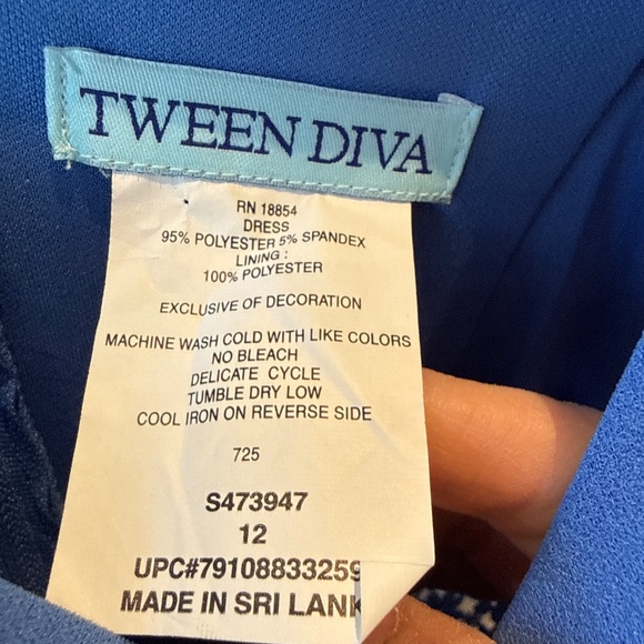 Girl’s Spring Dress - Picture 6 of 6